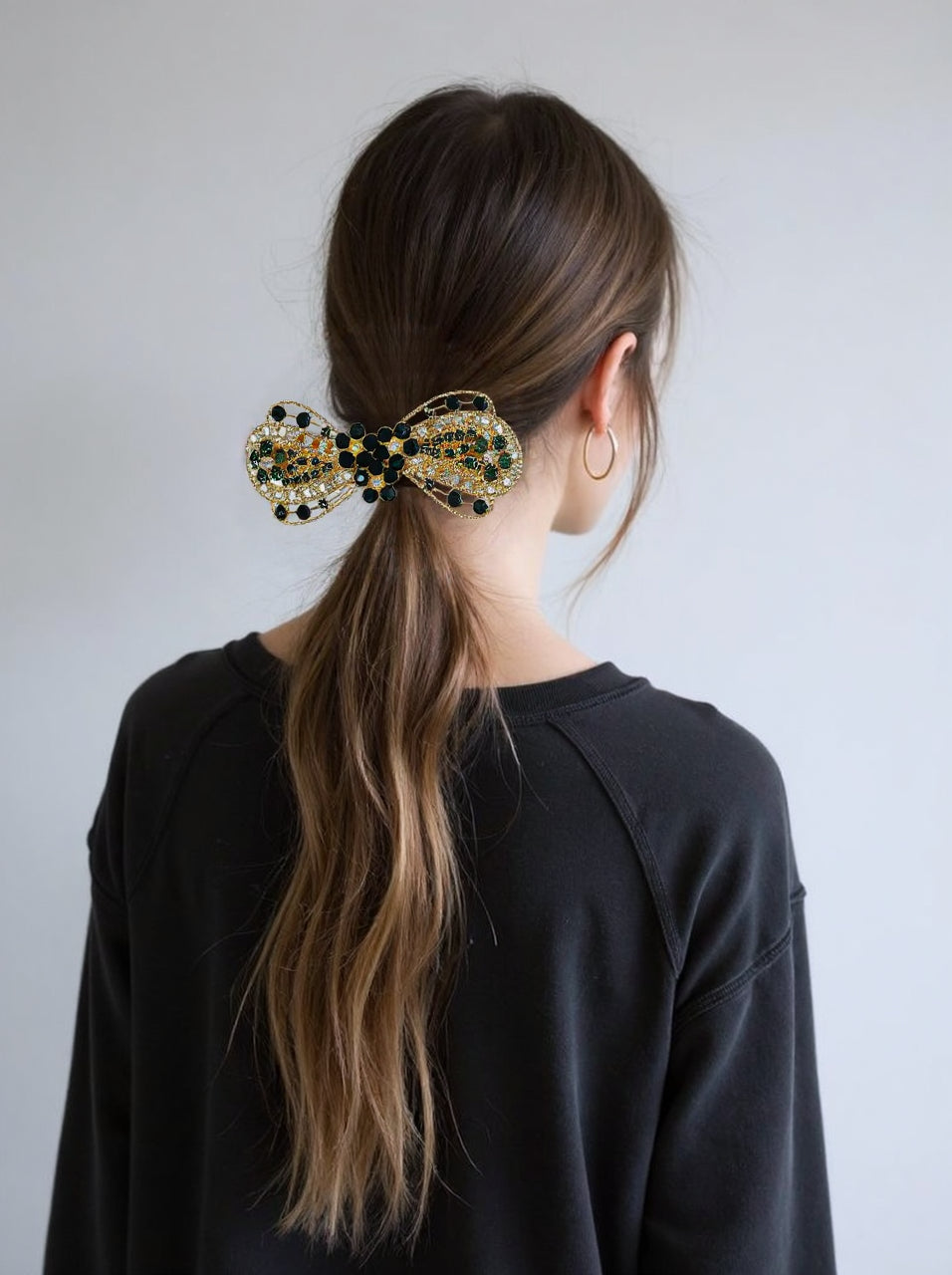 "Fancy Crystal Hair Clips & Barrettes – Stylish Hair Accessories for Every Occasion"