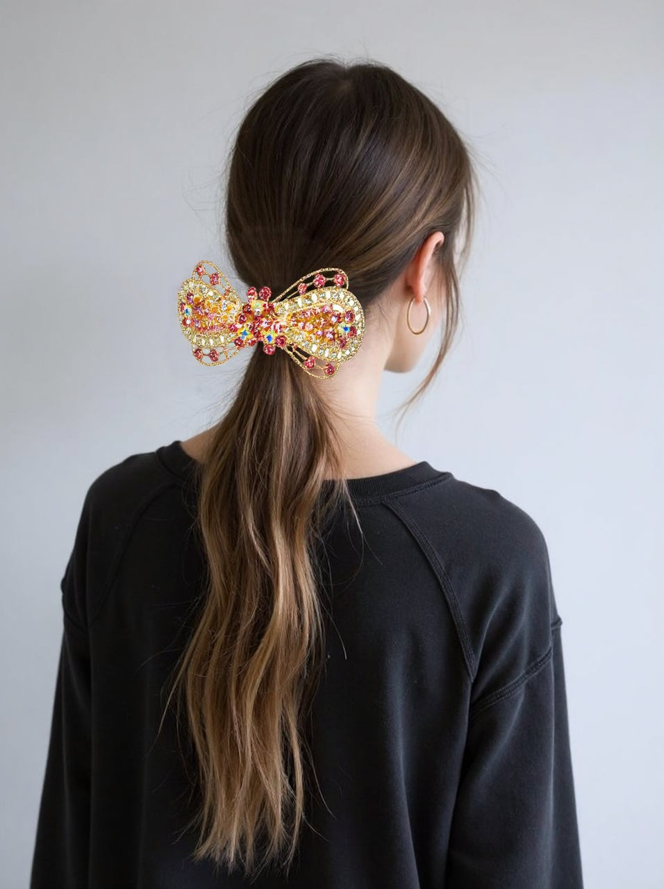 "Fancy Crystal Hair Clips & Barrettes – Stylish Hair Accessories for Every Occasion"